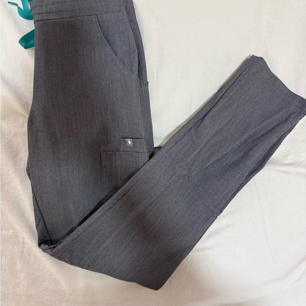 Figs - Gray Scrub Pants